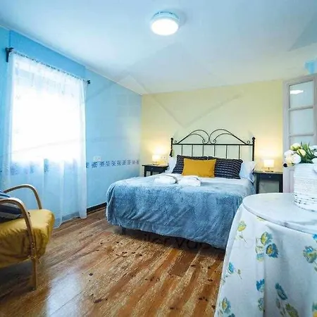 Casa Pedroarias Rodiles Apartment *