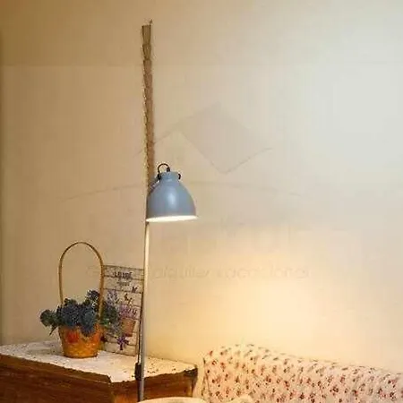 Casa Pedroarias Rodiles *